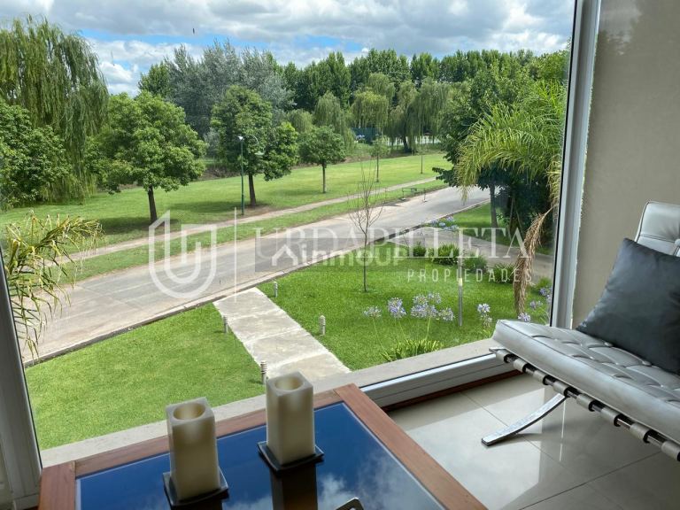 Casa en Venta en Pilar, G.B.A. Zona Norte