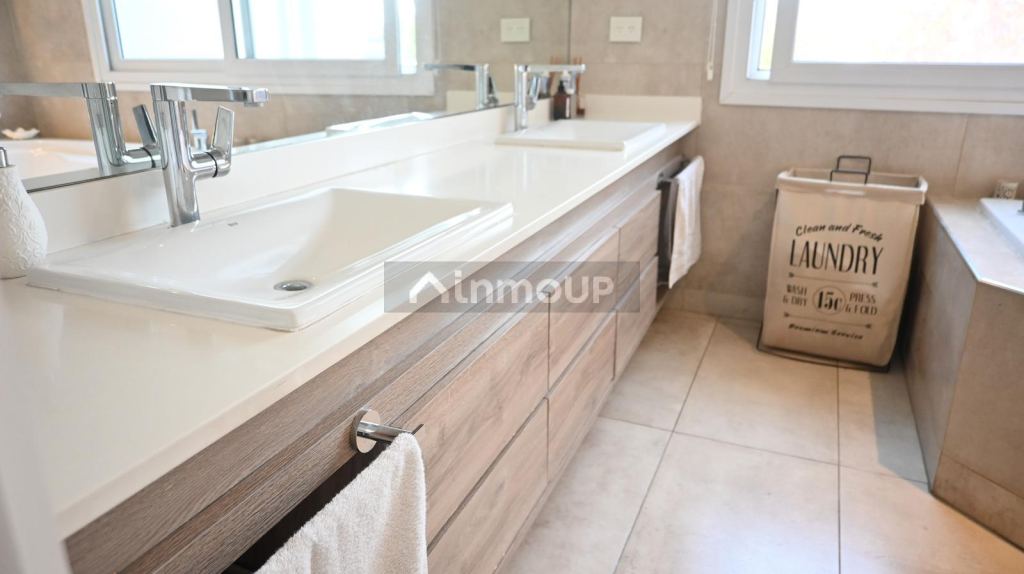 Casa en Venta en Pilar, G.B.A. Zona Norte