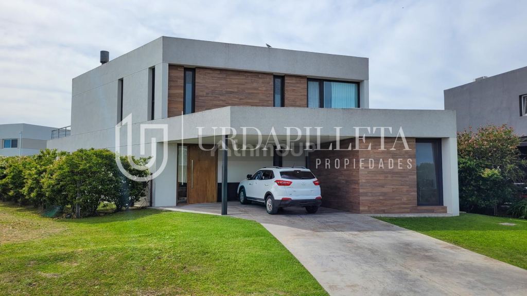 Casa en Venta en Pilar, G.B.A. Zona Norte