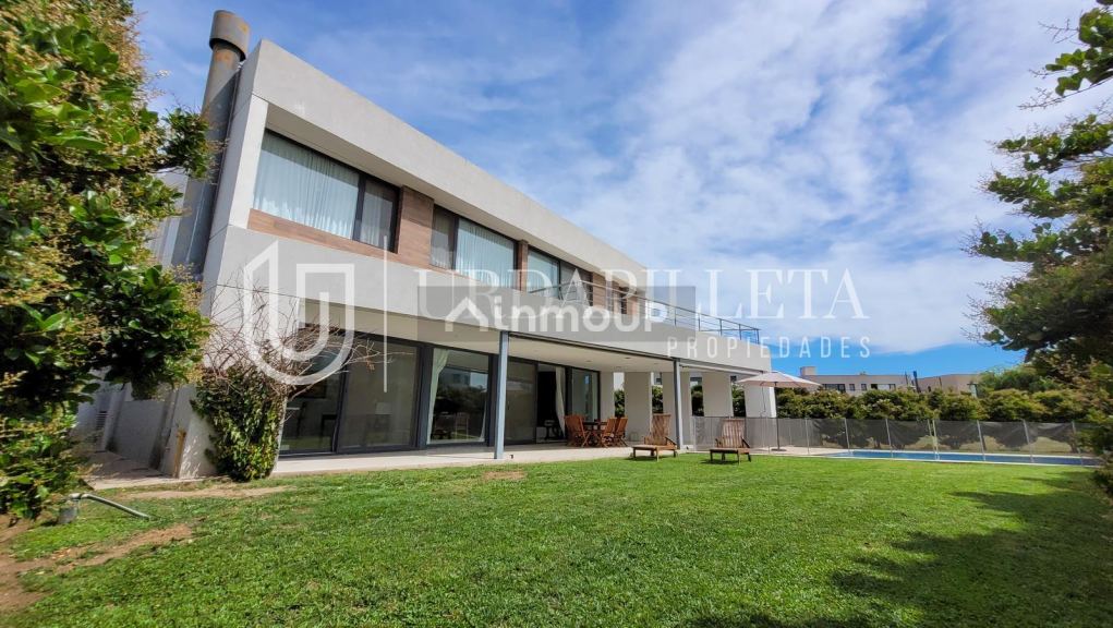 Casa en Venta en Pilar, G.B.A. Zona Norte