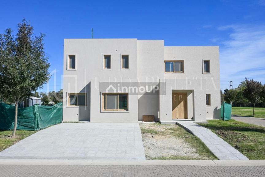 Casa en Venta en Pilar, G.B.A. Zona Norte
