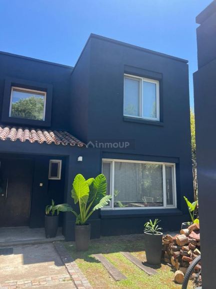 Casa en Venta en Pilar, G.B.A. Zona Norte