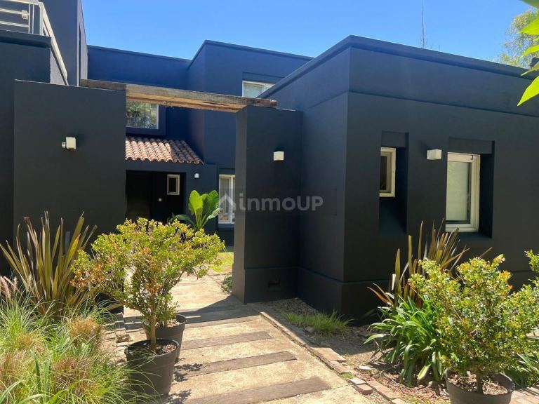 Casa en Venta en Pilar, G.B.A. Zona Norte