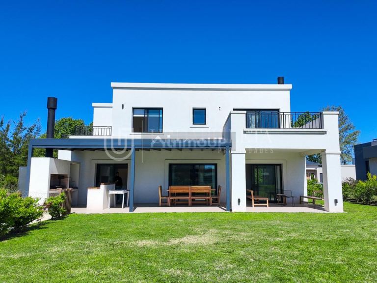 Casa en Venta en Pilar, G.B.A. Zona Norte