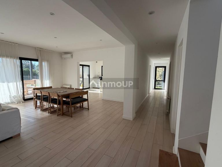 Casa en Venta en Pilar, G.B.A. Zona Norte
