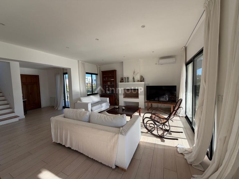 Casa en Venta en Pilar, G.B.A. Zona Norte