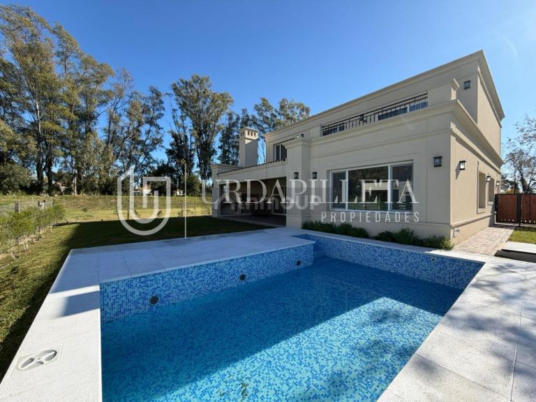 Casa en Venta en Pilar, G.B.A. Zona Norte