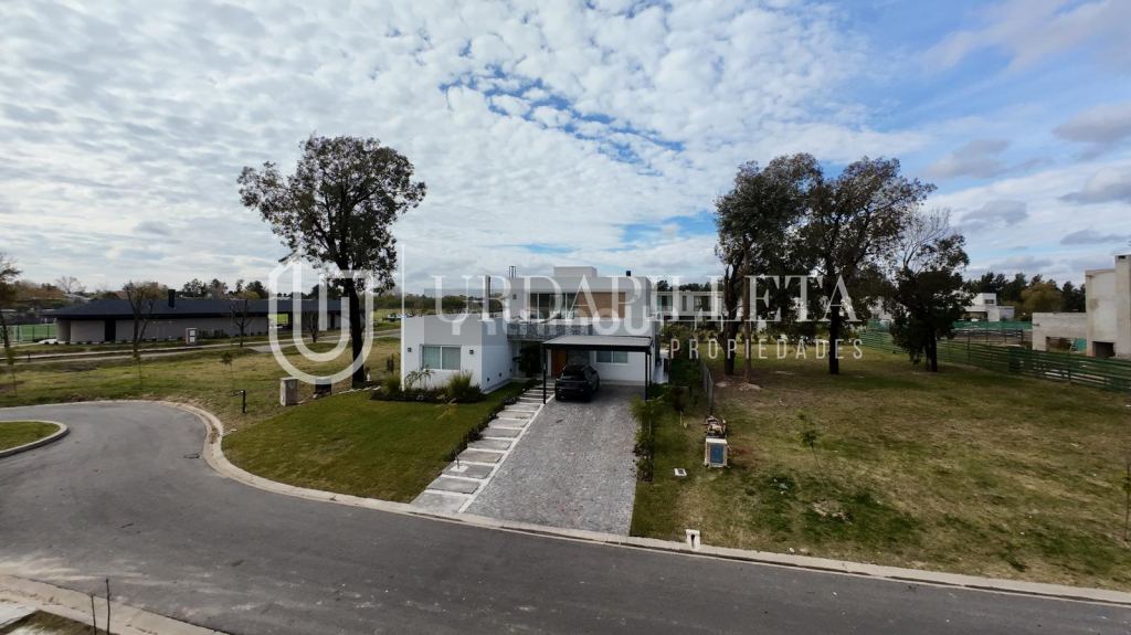 Casa en Venta en Pilar, G.B.A. Zona Norte