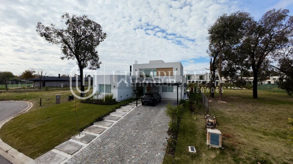 Casa en Venta en Pilar, G.B.A. Zona Norte