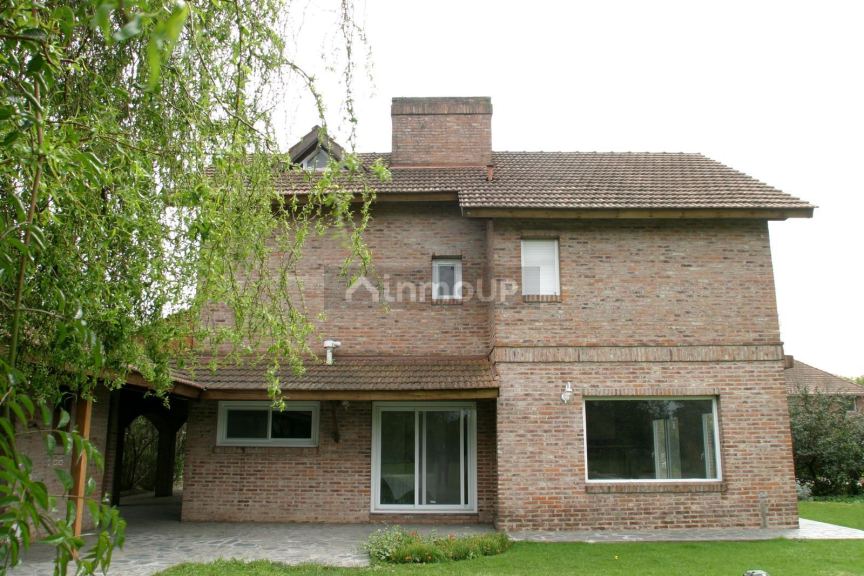 Casa en Alquiler en Malvinas Argentinas, G.B.A. Zona Norte