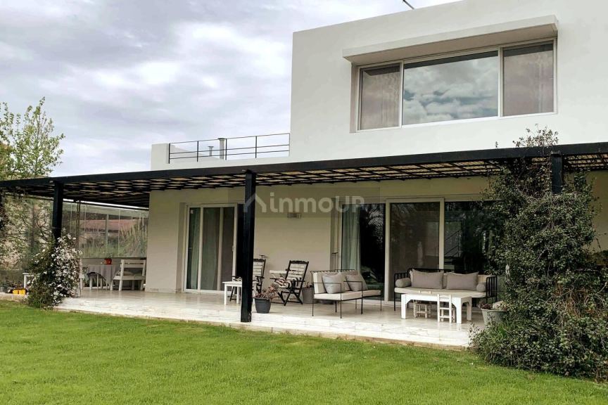 Casa en Venta en Pilar, G.B.A. Zona Norte