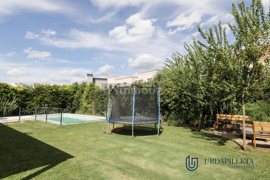 Casa en Venta en Pilar, G.B.A. Zona Norte