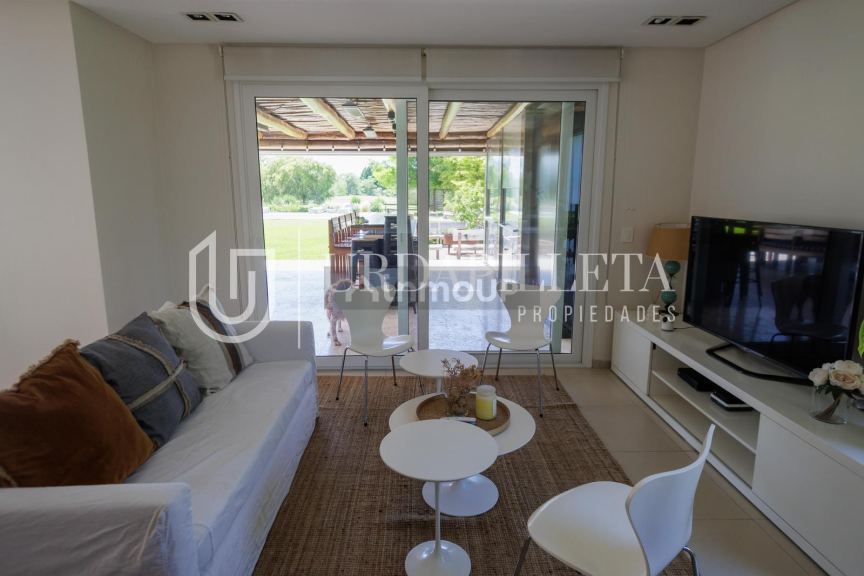 Casa en Venta en Pilar, G.B.A. Zona Norte
