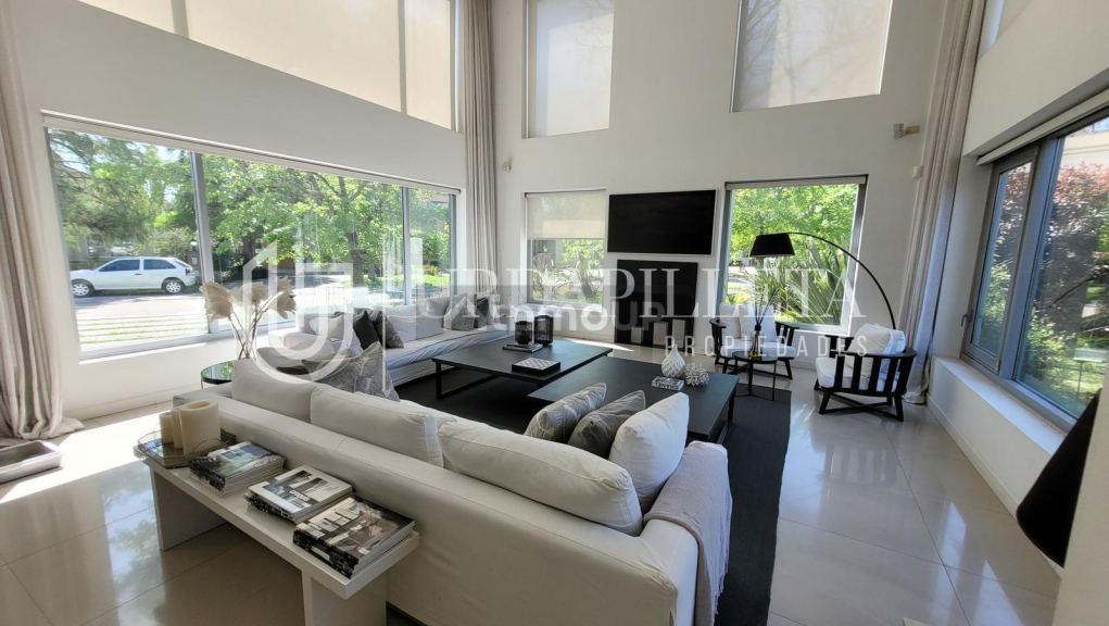 Casa en Venta en Pilar, G.B.A. Zona Norte