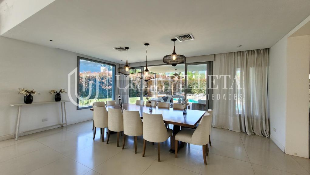 Casa en Venta en Pilar, G.B.A. Zona Norte