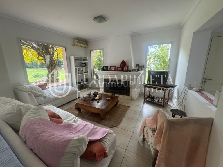Casa en Venta en Pilar, G.B.A. Zona Norte