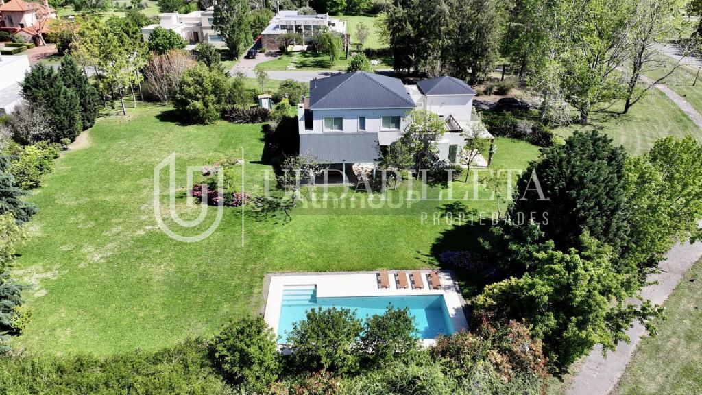 Casa en Venta en Pilar, G.B.A. Zona Norte