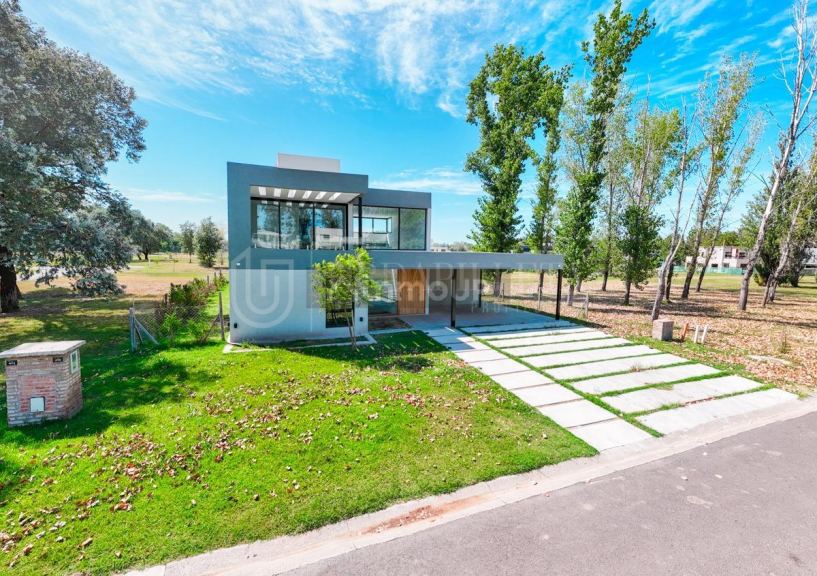 Casa en Venta en Pilar, G.B.A. Zona Norte