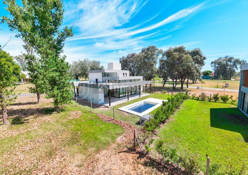 Casa en Venta en Pilar, G.B.A. Zona Norte