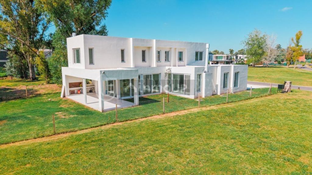 Casa en Venta en Pilar, G.B.A. Zona Norte
