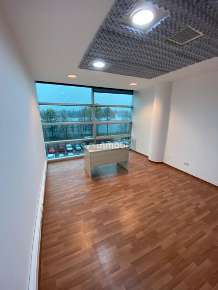 Oficina en Venta en Pilar, G.B.A. Zona Norte