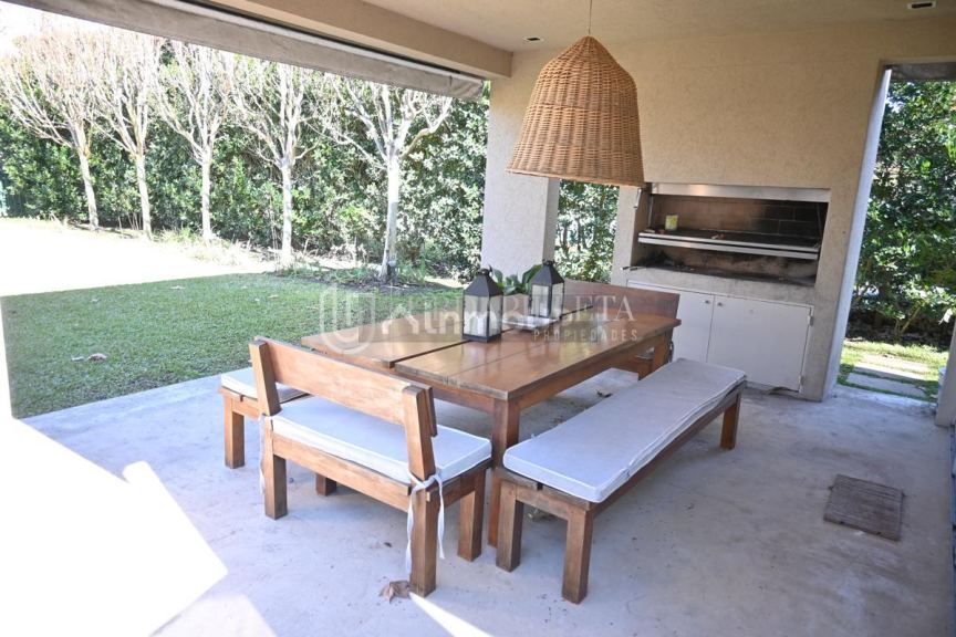 Casa en Venta en Pilar, G.B.A. Zona Norte