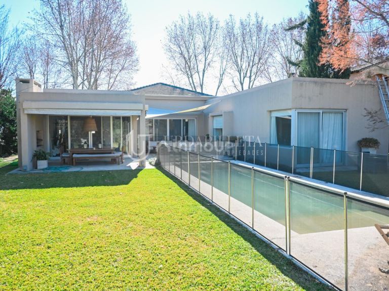 Casa en Venta en Pilar, G.B.A. Zona Norte