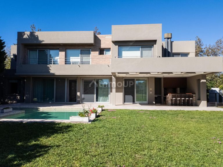 Casa en Venta en Pilar, G.B.A. Zona Norte