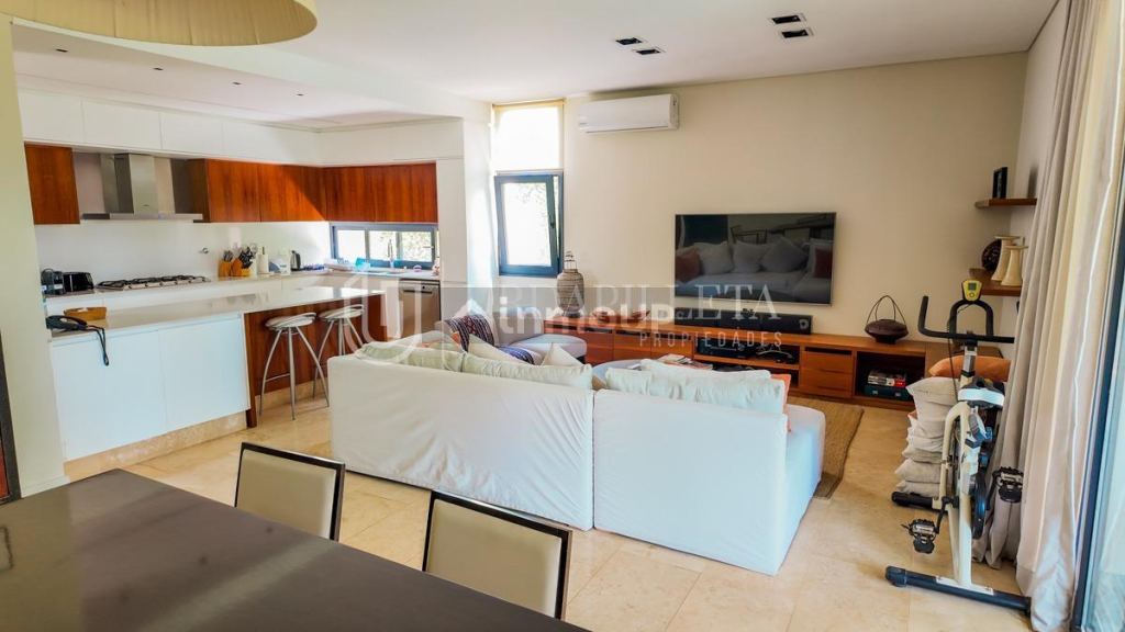 Casa en Venta en Pilar, G.B.A. Zona Norte
