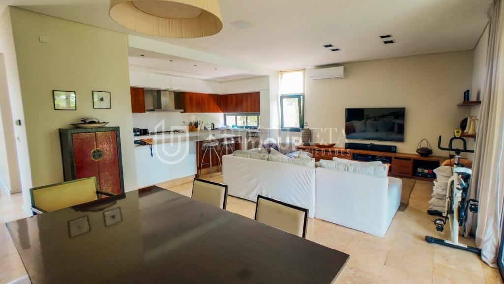 Casa en Venta en Pilar, G.B.A. Zona Norte