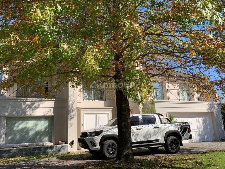 Casa en Venta en Pilar, G.B.A. Zona Norte