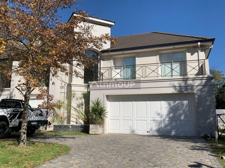 Casa en Venta en Pilar, G.B.A. Zona Norte