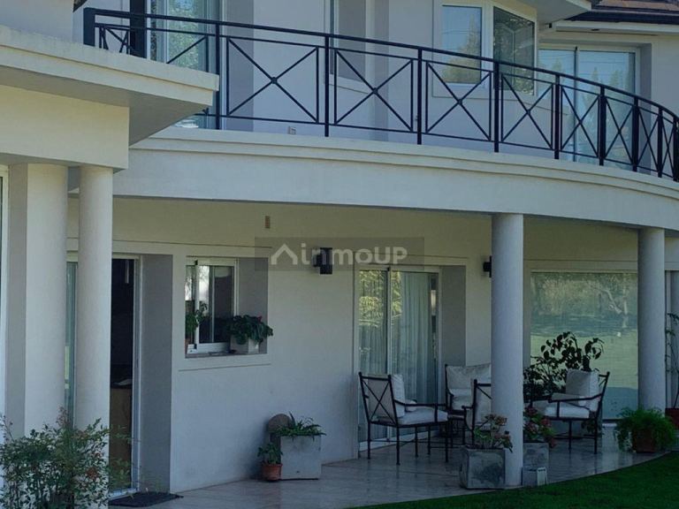 Casa en Venta en Pilar, G.B.A. Zona Norte
