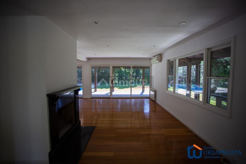 Casa en Venta en Malvinas Argentinas, G.B.A. Zona Norte