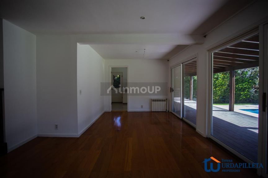 Casa en Venta en Malvinas Argentinas, G.B.A. Zona Norte