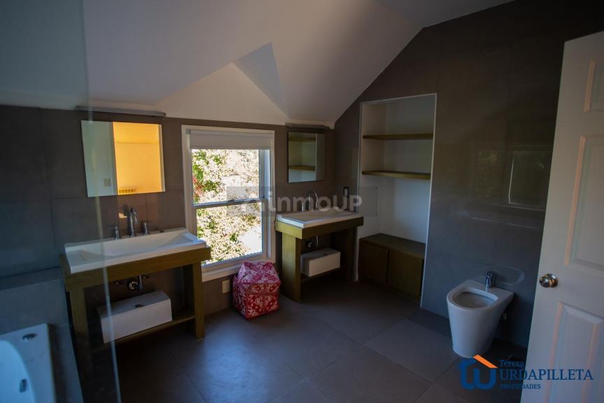 Casa en Venta en Malvinas Argentinas, G.B.A. Zona Norte