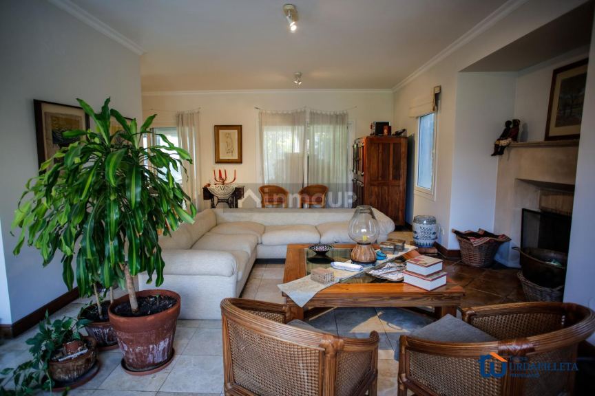 Casa en Venta en Malvinas Argentinas, G.B.A. Zona Norte