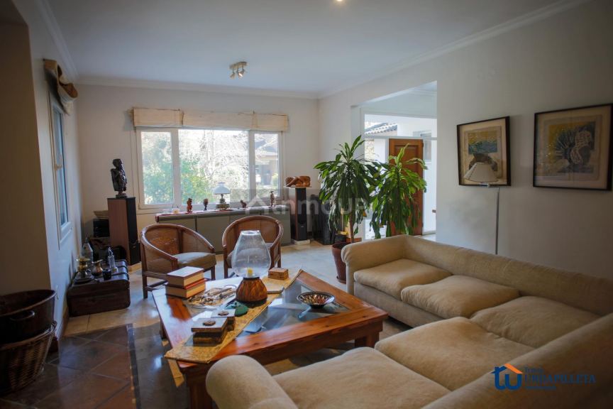 Casa en Venta en Malvinas Argentinas, G.B.A. Zona Norte