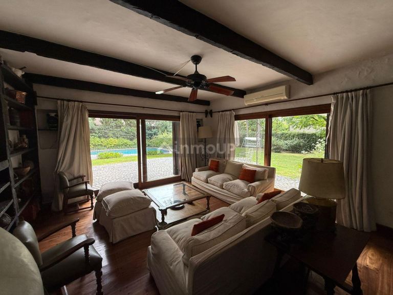 Casa en Venta en Pilar, G.B.A. Zona Norte