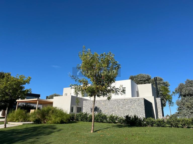 Casa en Venta en Pilar, G.B.A. Zona Norte