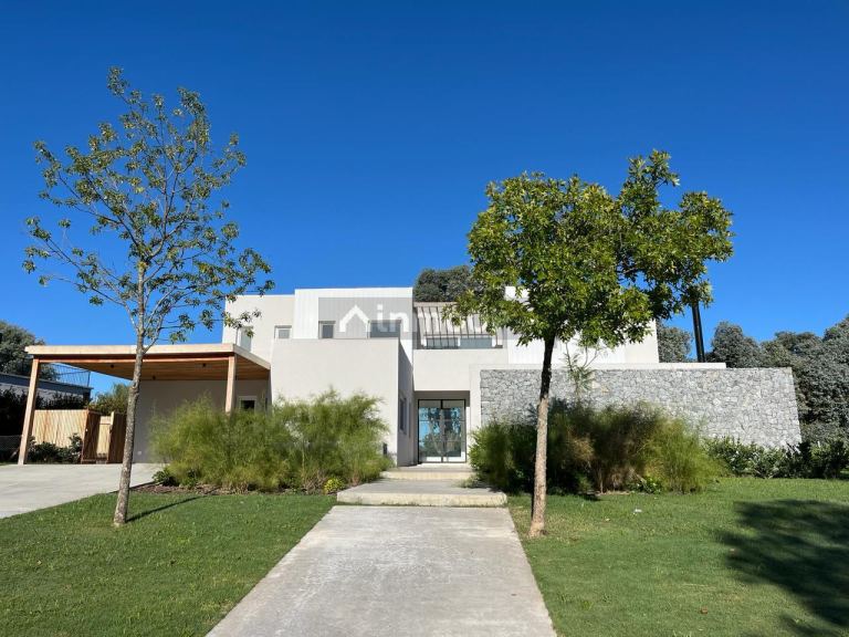 Casa en Venta en Pilar, G.B.A. Zona Norte