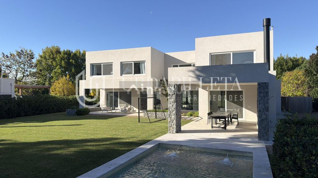 Casa en Venta en Pilar, G.B.A. Zona Norte