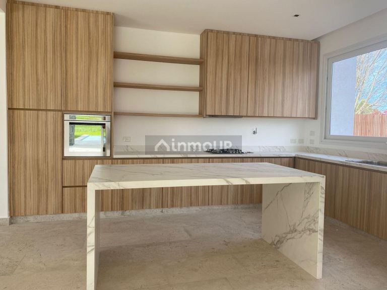 Casa en Venta en Pilar, G.B.A. Zona Norte