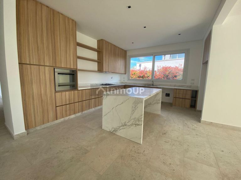 Casa en Venta en Pilar, G.B.A. Zona Norte