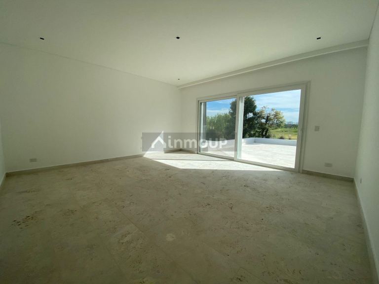 Casa en Venta en Pilar, G.B.A. Zona Norte