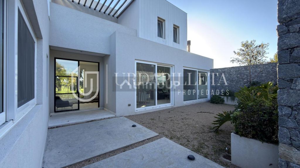 Casa en Venta en Pilar, G.B.A. Zona Norte
