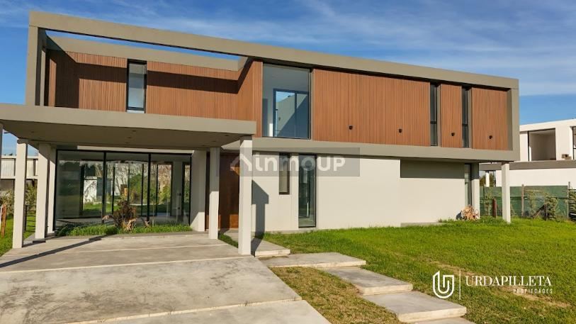 Casa en Venta en Pilar, G.B.A. Zona Norte