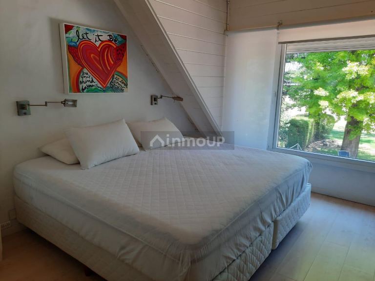 Casa en Venta en Malvinas Argentinas, G.B.A. Zona Norte