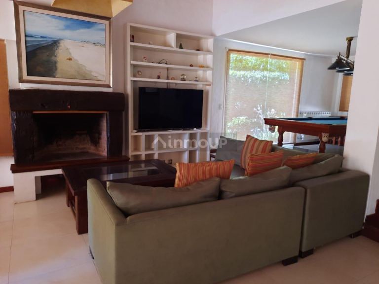 Casa en Venta en Malvinas Argentinas, G.B.A. Zona Norte