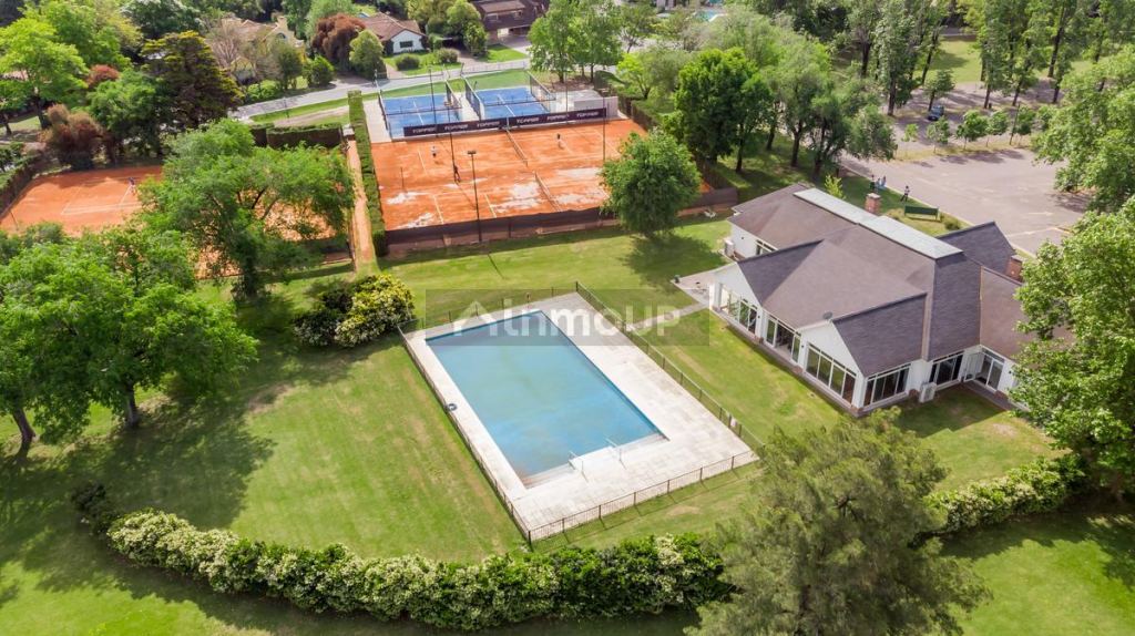 Casa en Venta en Malvinas Argentinas, G.B.A. Zona Norte